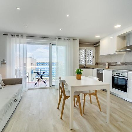 Hauzify I Apartament Rosa Dels Vents Santa Susanna Kültér fotó